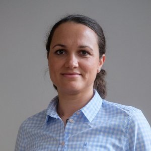 Ansprechpartnerin ADS Cristina Tschukitu